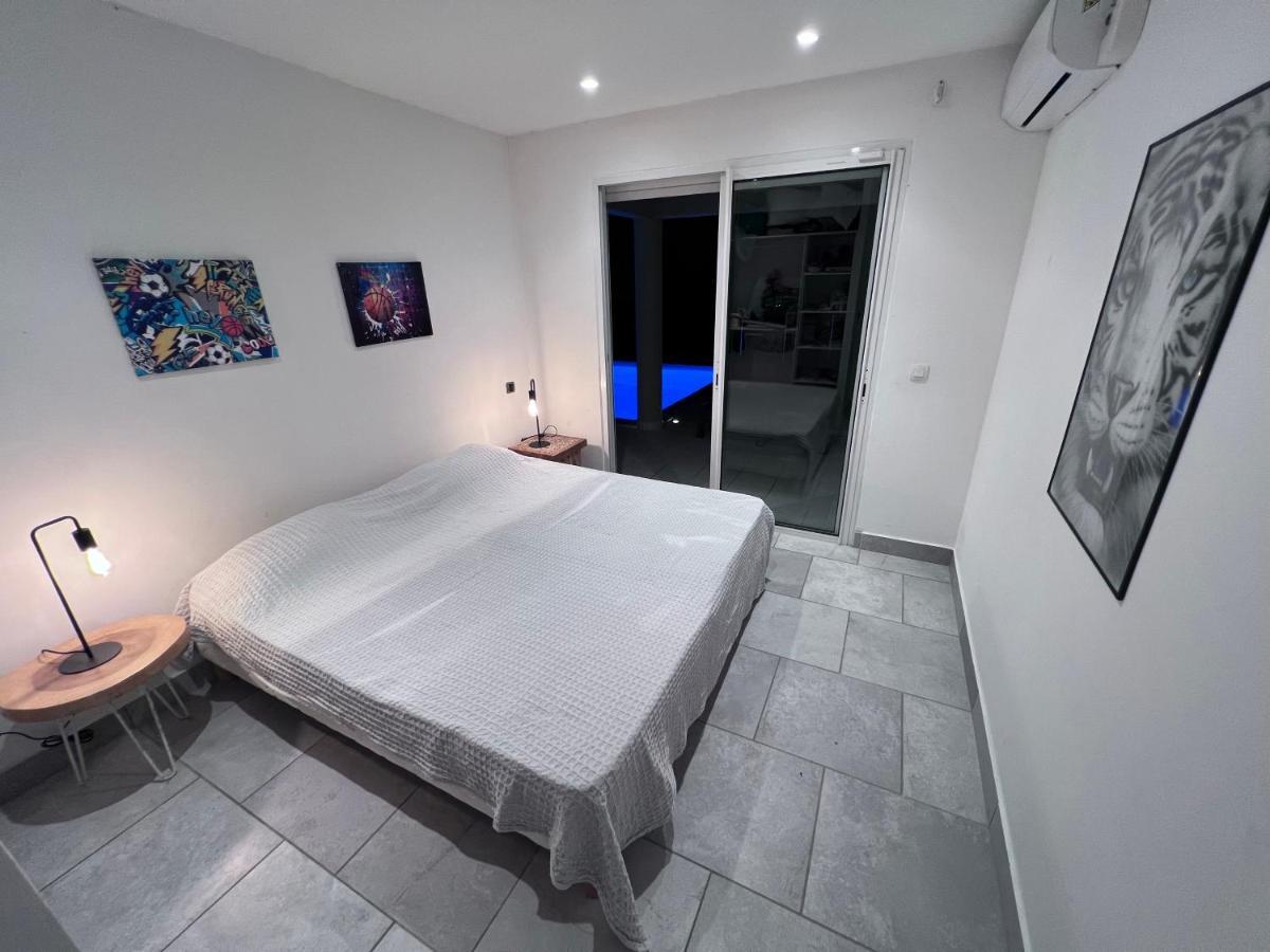 Villa Taiana Quarter of Orleans ภายนอก รูปภาพ