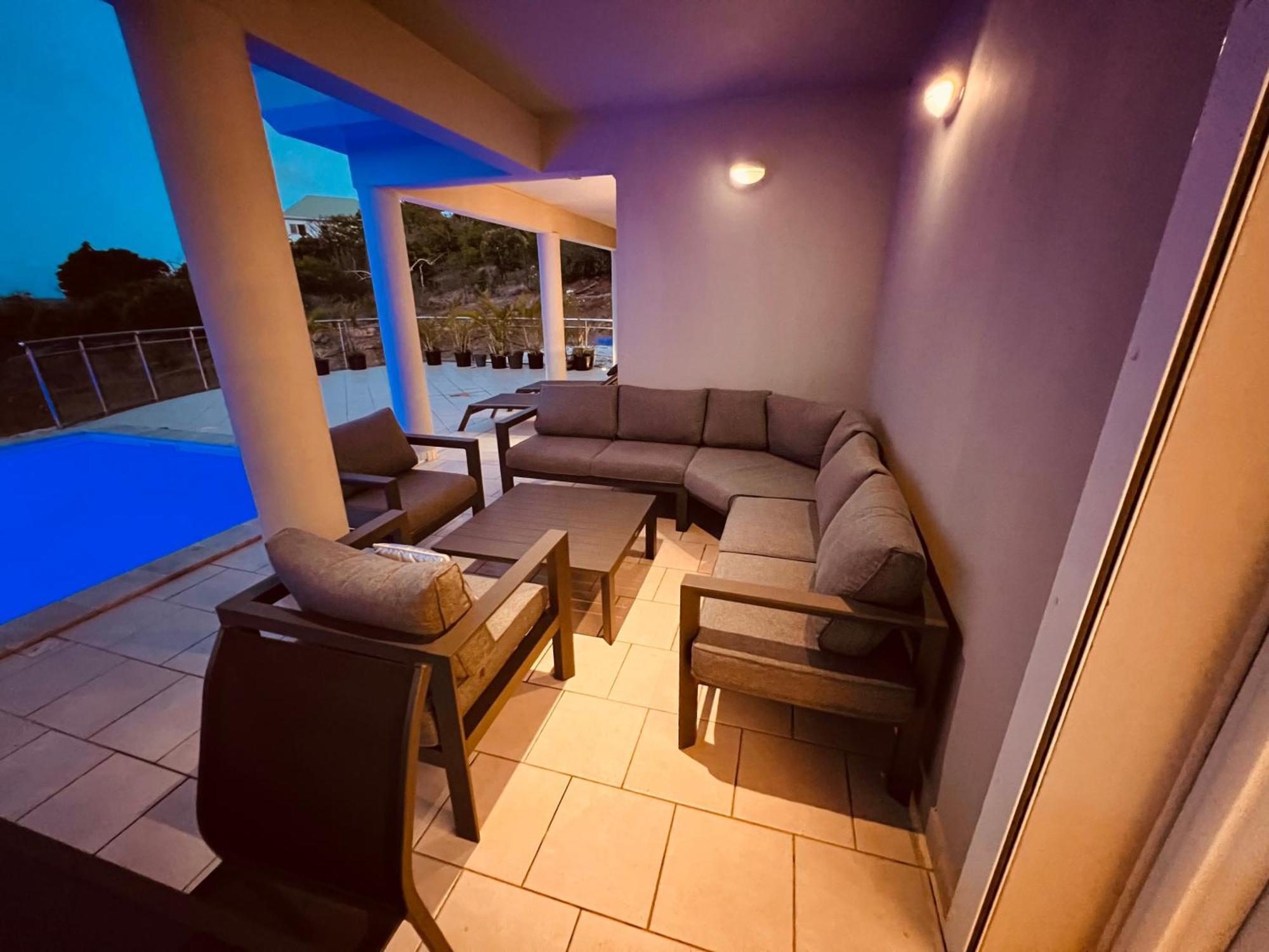Villa Taiana Quarter of Orleans ภายนอก รูปภาพ
